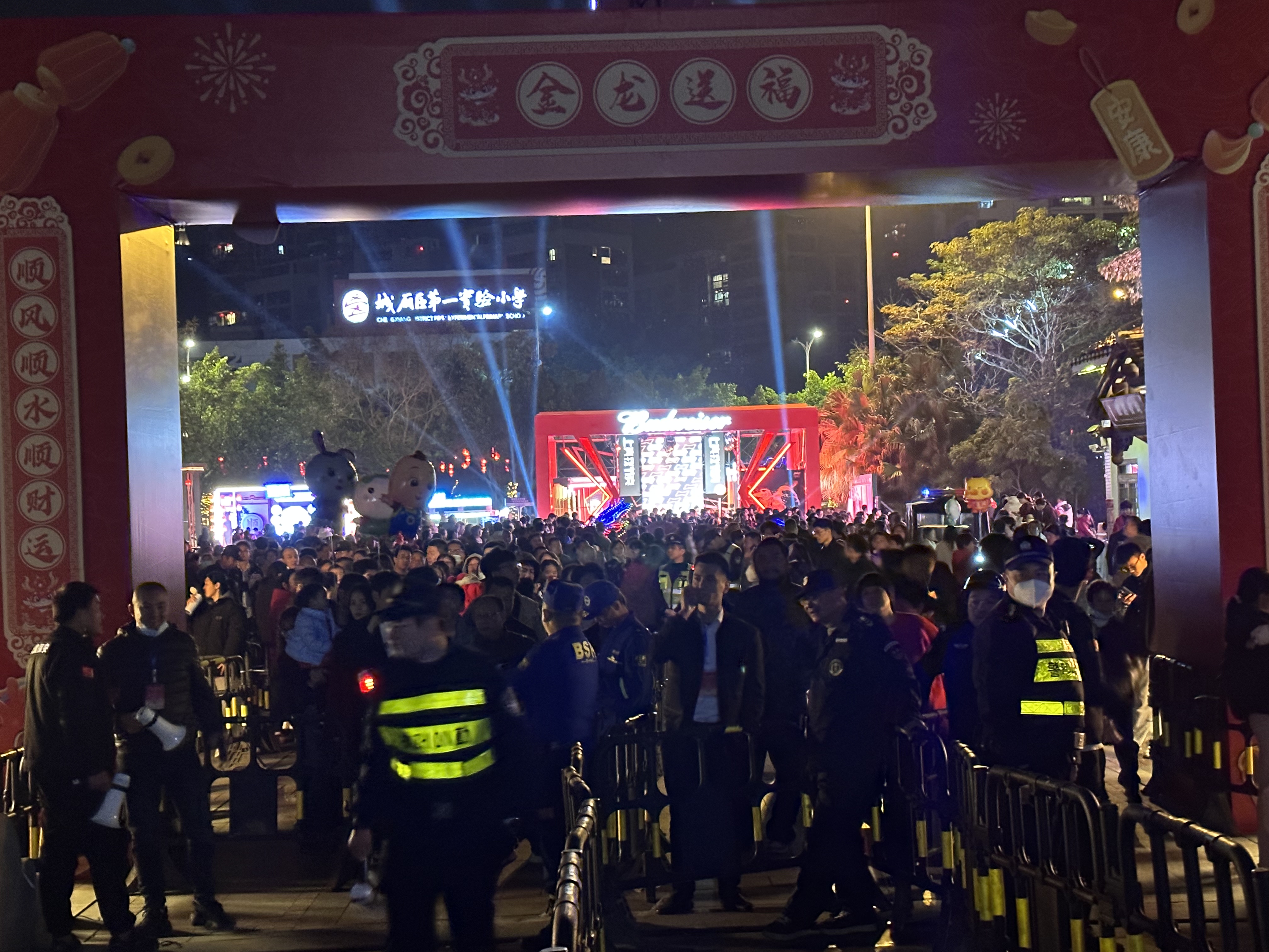 aacda111ded829fcc8ea20e17bba09d.jpg aacda111ded829fcc8ea20e17bba09d.jpg